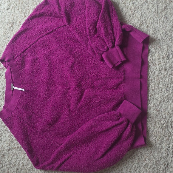 Free People Vibrant Pink Crew Neck Sweater - Picture 2 of 7